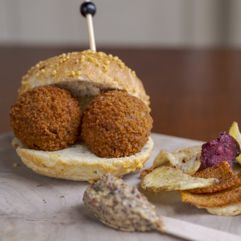 Kroketje met mosterd